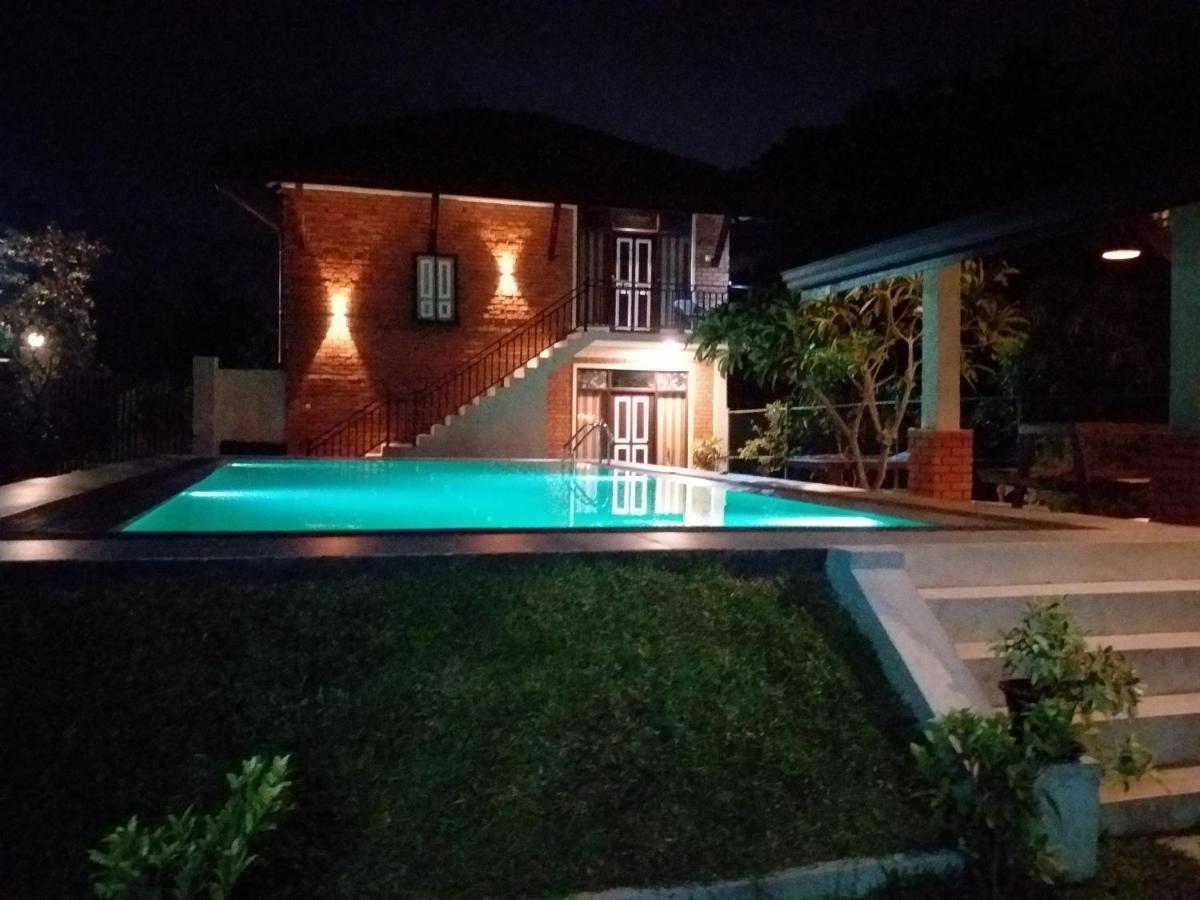 Green Wood Villa เนกอมโบ ภายนอก รูปภาพ