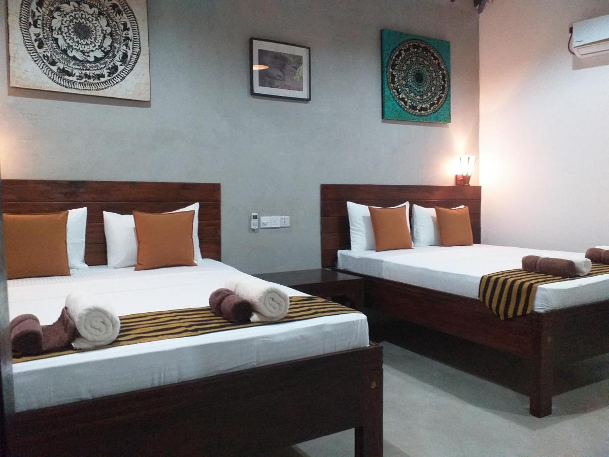 Green Wood Villa เนกอมโบ ภายนอก รูปภาพ